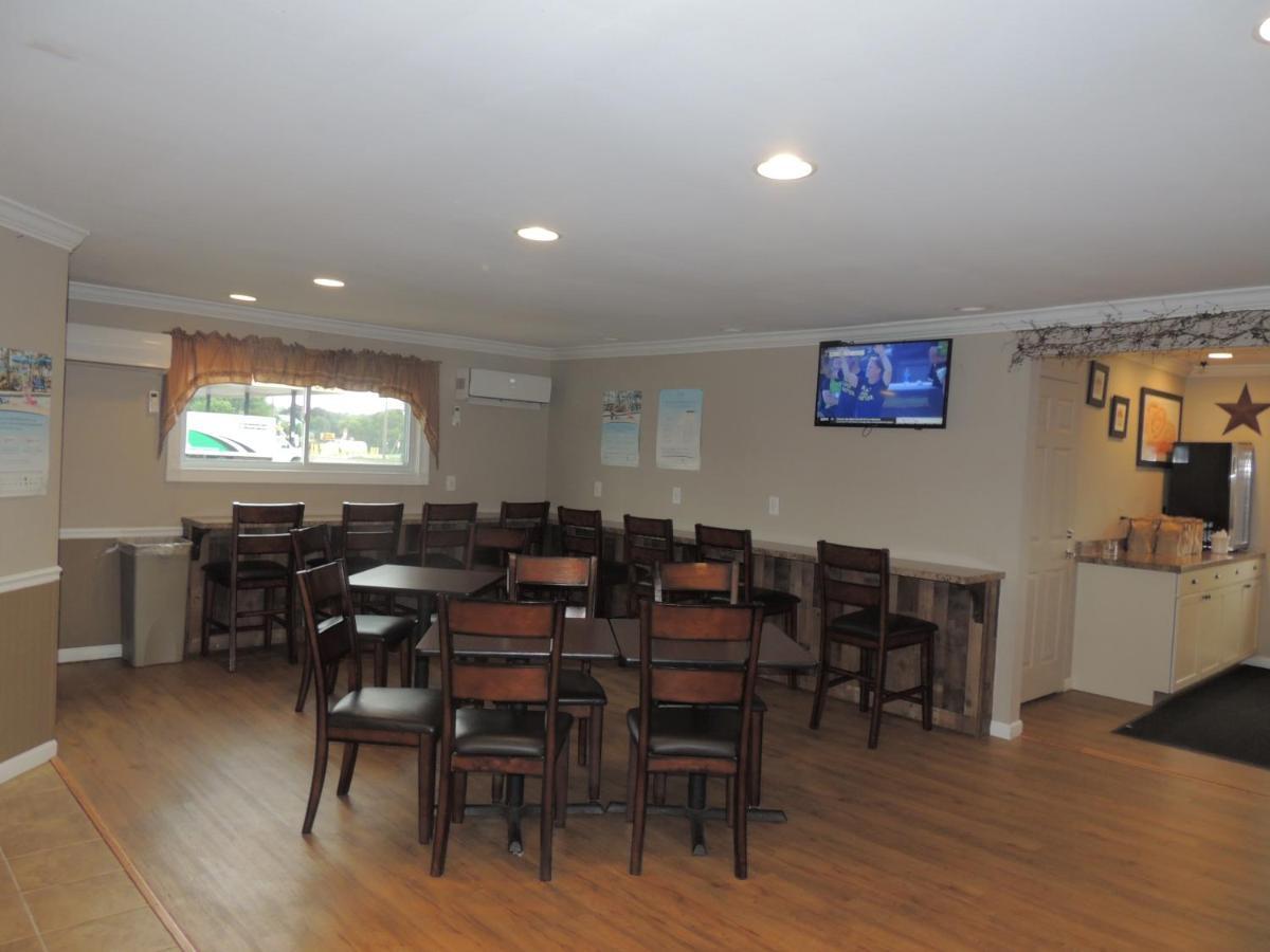 Super 8 By Wyndham Mifflinville Near Bloomsburg Buitenkant foto