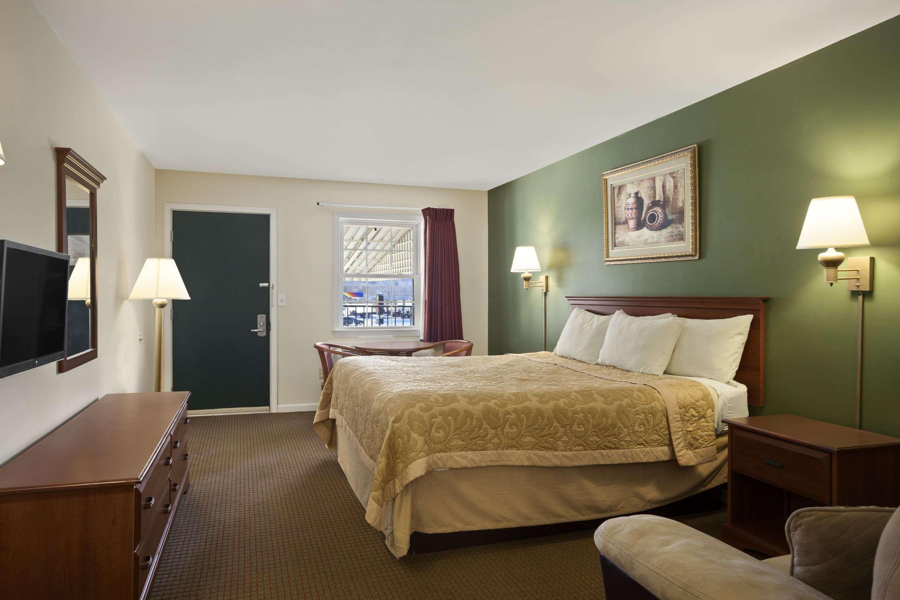 Super 8 By Wyndham Mifflinville Near Bloomsburg Buitenkant foto